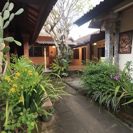 Liang House And Hostel-3