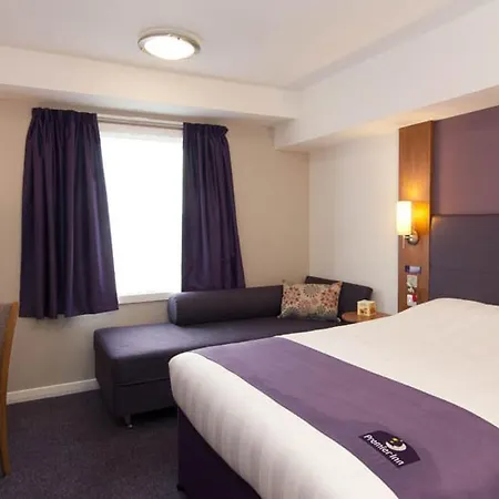 Premier Inn London Harrow-2