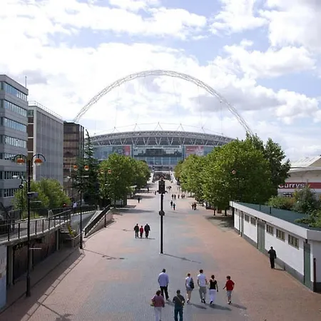 Premier Inn London Wembley Park-3