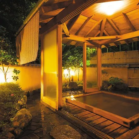Yugawara Onsen Kawasegien Isuzu Hotel-3