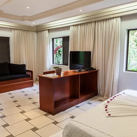 Hotel Parque Das Primaveras-3