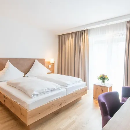 Hotel&Gasthaus Löwen-3