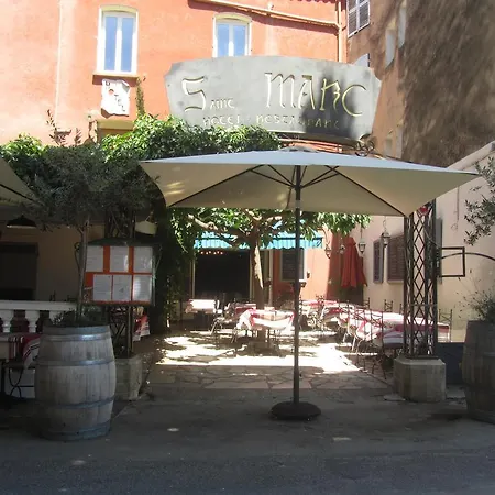 Hôtel Restaurant le Saint Marc-2