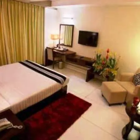 The Grand Hotel Bizzotel-3