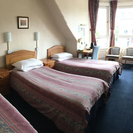 Arkaig Guest House-3