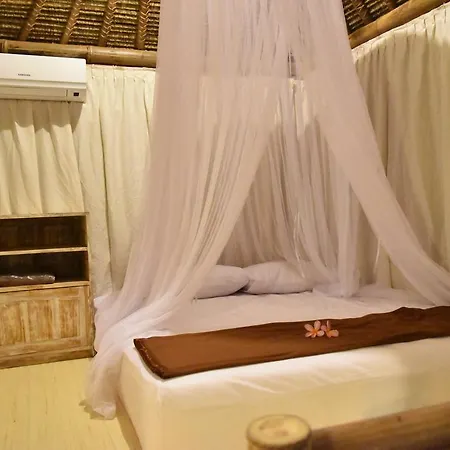 Salty Shakas Bamboo Stay Canggu-3