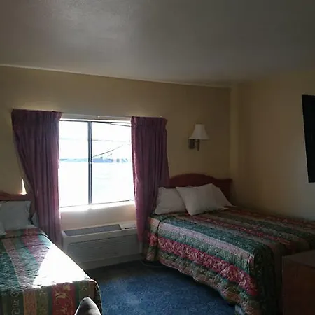 Bristol Motel-2