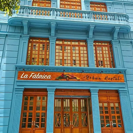 La Fabrica Urban Hostel Las Palmas-3