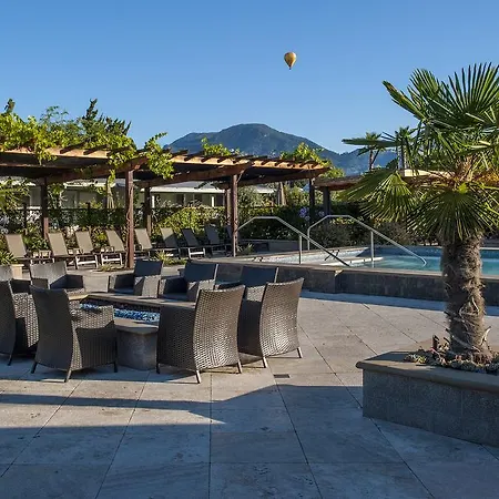 Calistoga Spa Hot Springs - Authentic Hot Springs Spa & Resort-3