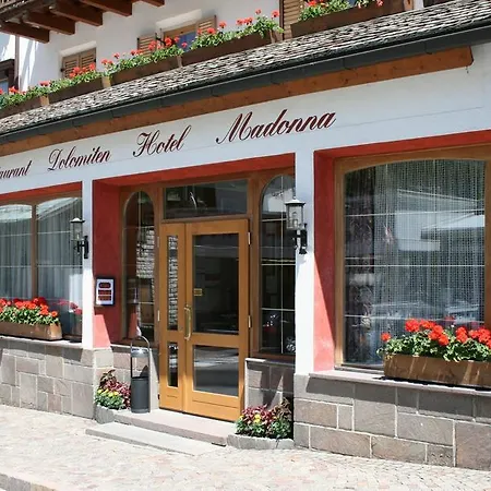 Hotel Dolomiti Madonna-2