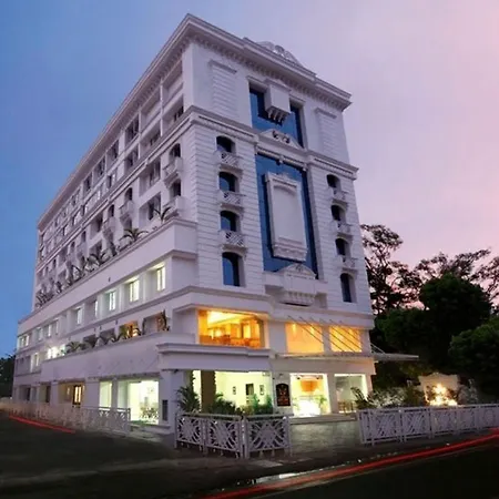 Hotel Airlink Castle-2