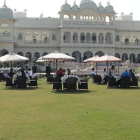 Laxmi Vilas Palace-2