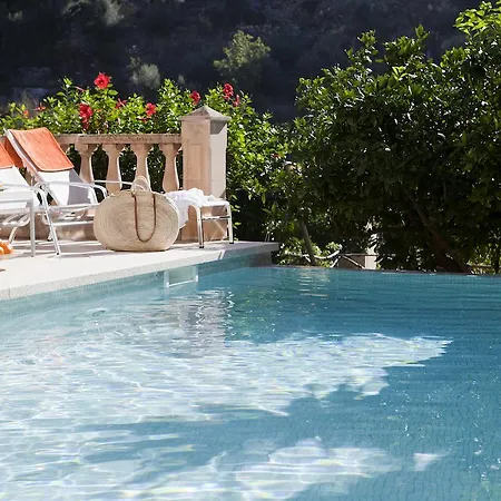 Fornalutx Petit Hotel - Bed & Breakfast-2