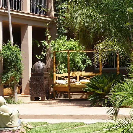 Chillout Hotel Tres Mares-3