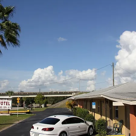 Prince Of Wales Motel-2