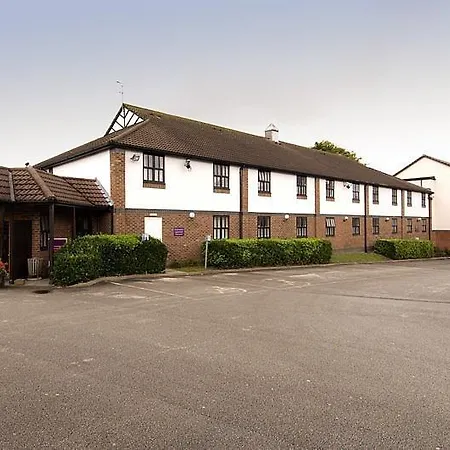 Premier Inn Wirral - Heswall-3