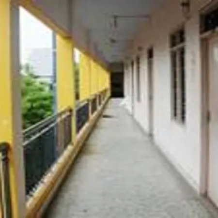 Hotel International-3