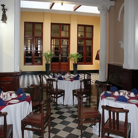 Durban Manor Hotel And Conference Centre-3
