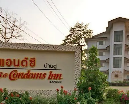 Cabbages & Condoms Inn-2
