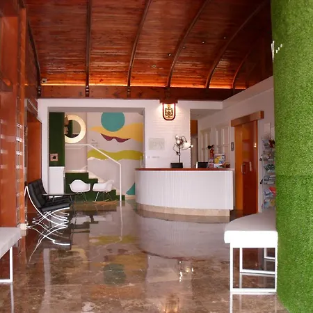 Hotel Lo Monte-3