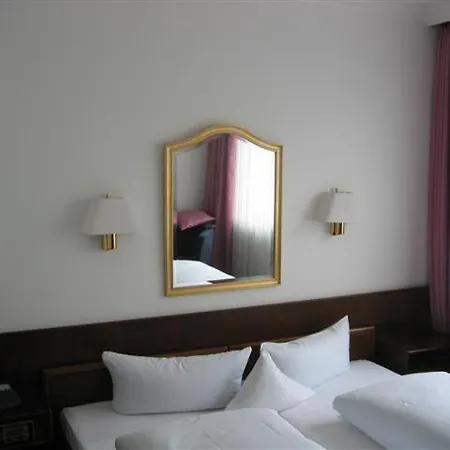 Hotel Maromme-2