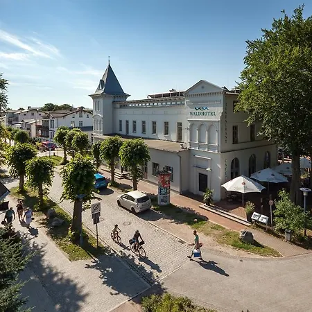 Waldhotel-2