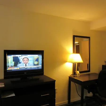 Super 8 By Wyndham Augusta-2