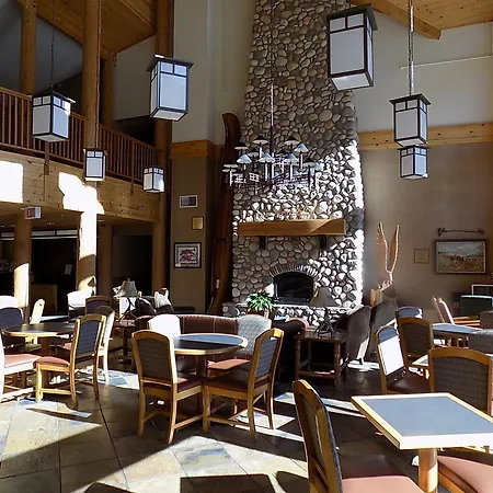 Salmon Rapids Lodge-2