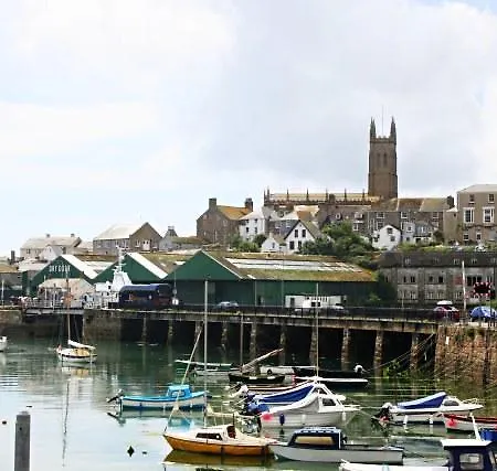 The Dock Inn-2