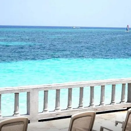 Jamrock Secret Retreat-2