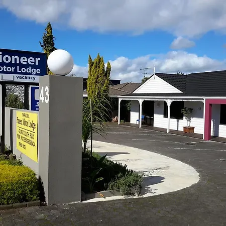 Papakura Pioneer Motor Lodge & Motel-3