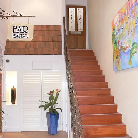 The Yarrawonga Hotel-3
