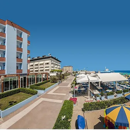Hotel Marina-2
