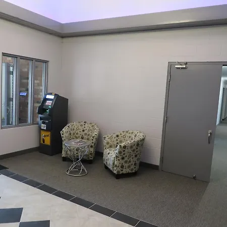 Travelodge Rosetown-3