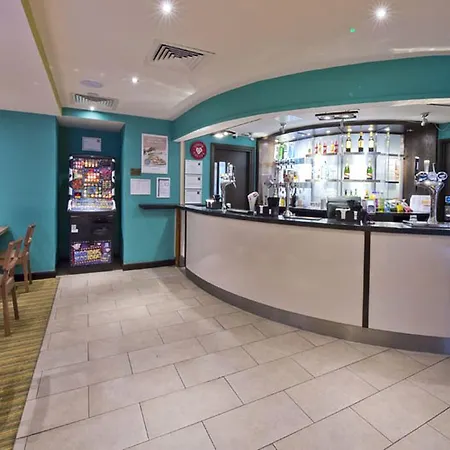 Premier Inn London Edgware-3