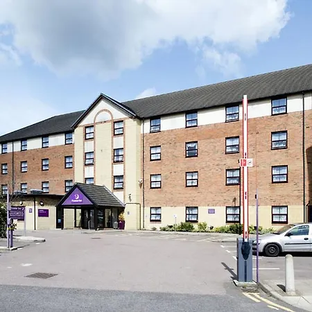 Premier Inn London Edgware-2
