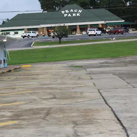 Scottish Inn - Clanton-3
