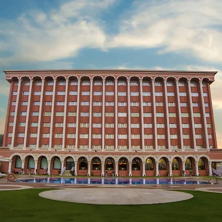 Ramoji Film City- Sitara Luxury Hotel-2
