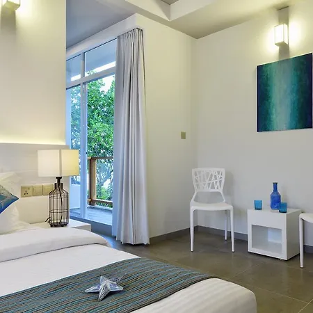 Velana Beach Hotel Maldives-2