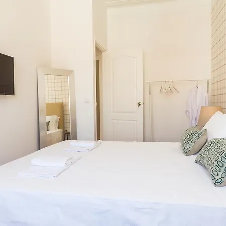 City Lofts Lisbon - Guesthouse-2