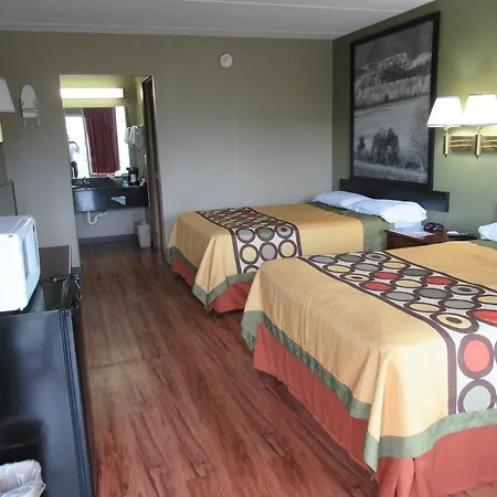 Super 8 By Wyndham Kingsport /I-81-3