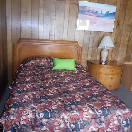 Atomic Inn Beatty Near Death Valley-3