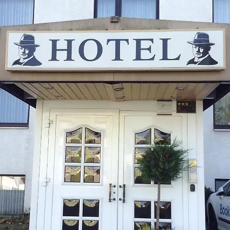 Hotel Zum Stresemann-2