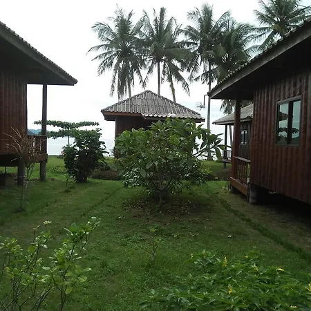 Happy Days Resort-2