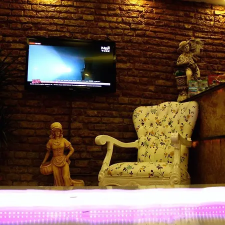 Hotel Life Room-3
