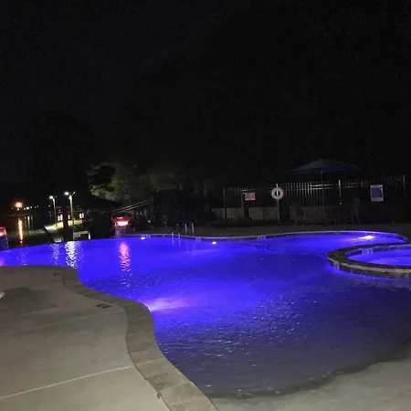 Emerald Isle Resort-2
