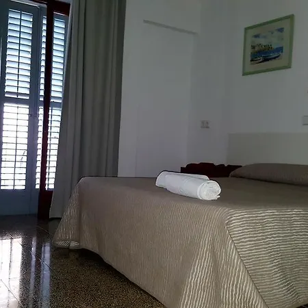 Hostal Las Nieves-3