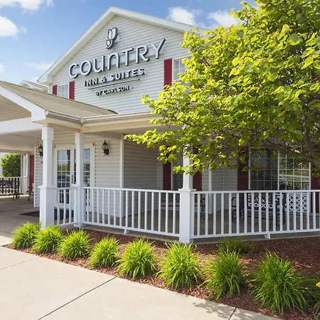 Country Inn & Suites By Radisson, Nevada, Mo-3