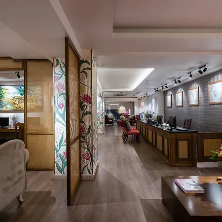 Asian Ruby Center Point Hotel & Spa-2