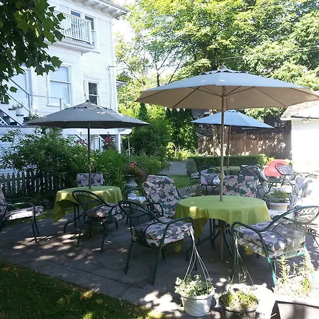 Balfour House-2